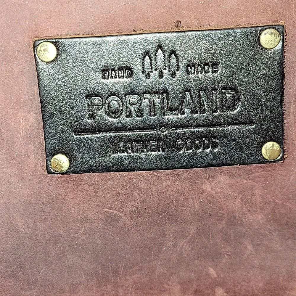 Portland Leather Goods Thick Leather Tote Bag in Burgundy